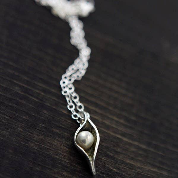 Necklace - Sweet Peas In A Pod
