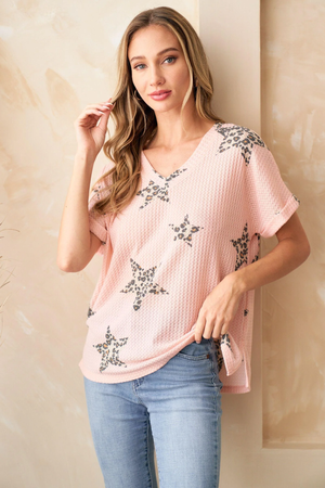 Mira Star Printed Waffle V-Neck Short Sleeve - Blush