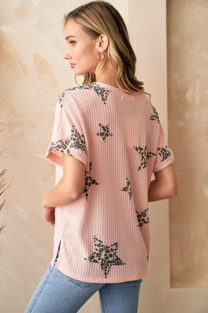 Mira Star Printed Waffle V-Neck Short Sleeve - Blush