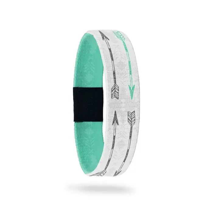 ZOX Wristband - Never Give Up - Medium Size