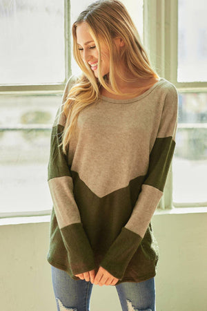 Giselle Two Tone Color Block Sweater - Olive